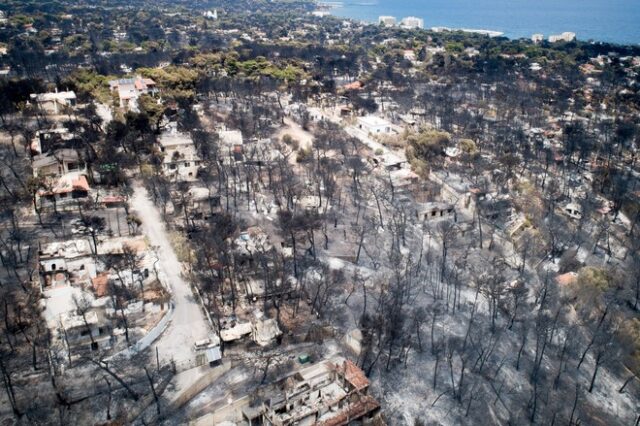 Υπουργείο Υποδομών: Μη κατοικήσιμο το ένα στα δύο κτίρια