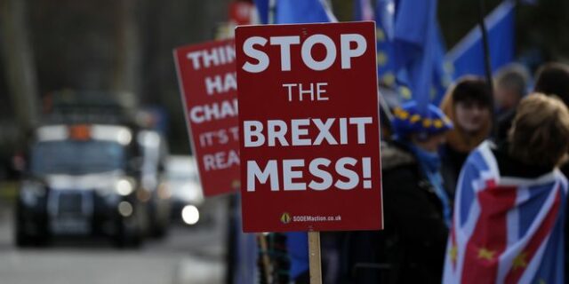 Brexit: Ε.Ε. – Βρετανία επεξεργάζονται σχέδιο αποτροπής τραπεζικού χάους