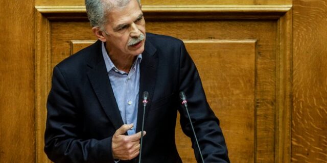 Δανέλλης σε Θεοδωράκη: Σταύρο, μην κάνεις το έγκλημα