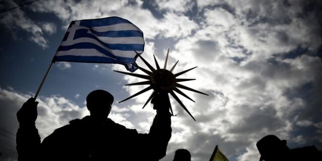 Οι “μακεδονομάχοι” δεν πέτυχαν να μην υπάρχουν πολιτικές παρουσίες στο Φεστιβάλ των Πρεσπών