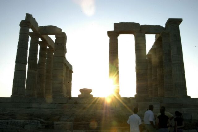 Αίτημα Γάλλων να περιληφθούν τα αρχαία ελληνικά στην άυλη πολιτιστική κληρονομιά της UNESCO