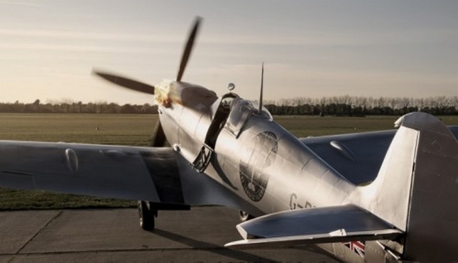 The Longest Flight: Η μεγαλύτερη πτήση γύρω από τον κόσμο με Spitfire