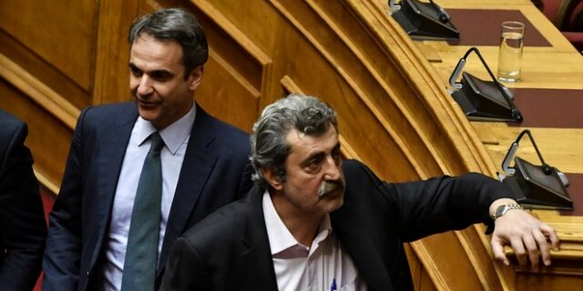 Στο Μαξίμου τρίβουν τα χέρια τους με τον Πολάκη 