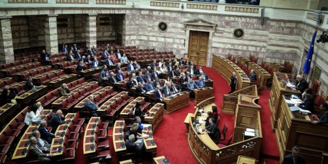 Κτηματολόγιο: Αναστολή κατεδάφισης για 25 χρόνια κι ειδικό δασικό πρόστιμο