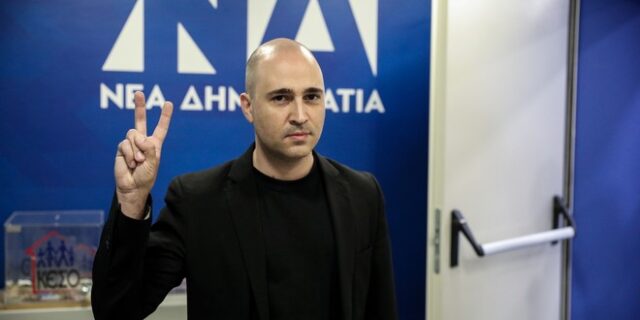 Βαρίδι ο Μπογδάνος: Για μία χούφτα (ακρο)δεξιές ψήφους, η ΝΔ χάνει το κέντρο