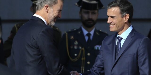 Ισπανία: Ο βασιλιάς ανέθεσε στον Σάντσεθ τον σχηματισμό κυβέρνησης