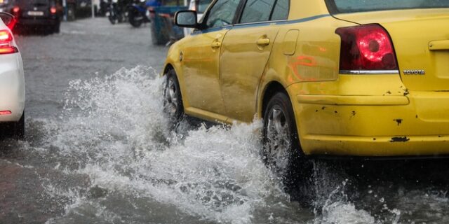 Κλήσεις για αντλήσεις υδάτων στην περιοχή της Κορινθίας