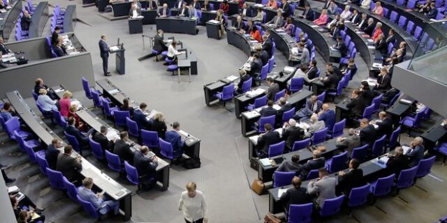 “Πράσινο φως” από την Bundestag στις ενταξιακές διαπραγματεύσεις Βόρειας Μακεδονίας και Αλβανίας