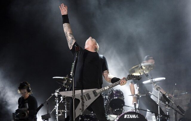 Ο Τζέιμς Χέτφλιντ των Metallica παλεύει και πάλι με τον αλκοολισμό