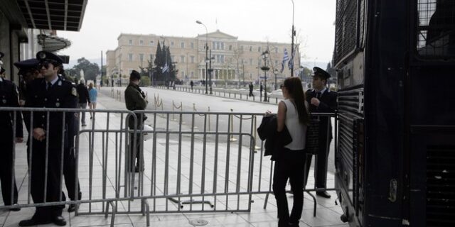 Κυκλοφοριακές ρυθμίσεις για τις μαθητικές παρελάσεις στην Αττική