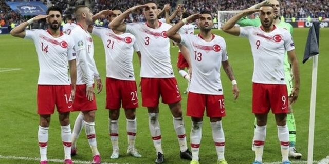 Η UEFA ξεκινά πειθαρχική έρευνα για την Τουρκία