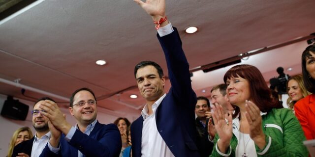 Ισπανία: Οι Σοσιαλιστές κερδίζουν τις εκλογές, η ακροδεξιά διπλασιάζει τις έδρες της