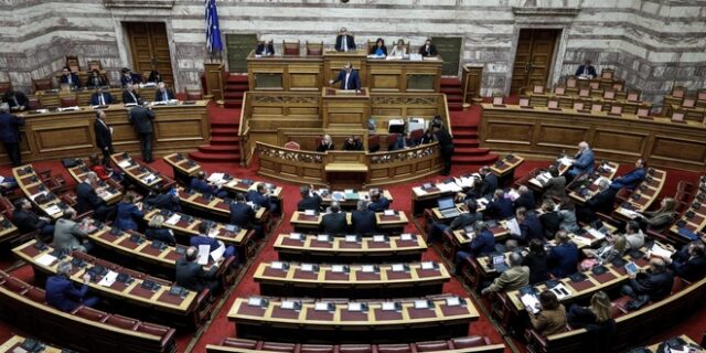 Σχέδιο Ηρακλής: Επιστολή βουλευτών του ΣΥΡΙΖΑ στον Κ. Τασούλα για αποδοχή του αιτήματος της ΓΣΕΒΕΕ