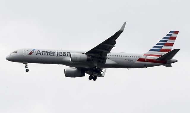 American Airlines: Εβραίοι καταγγέλλουν ακραίο ρατσισμό – Τους έβγαλαν από πτήση επειδή “μύριζαν”