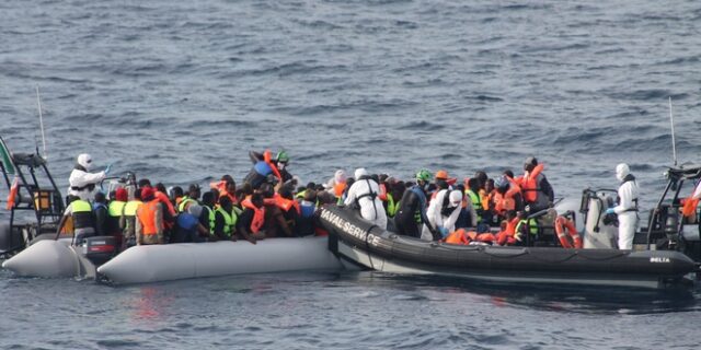 Το “Ocean Viking” διέσωσε 92 μετανάστες ανοικτά της Λιβύης