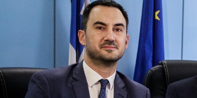 Χαρίτσης: “Η ΕΚΤ περιλαμβάνει την Ελλάδα γιατί ο ΣΥΡΙΖΑ έβγαλε τη χώρα από τα μνημόνια”