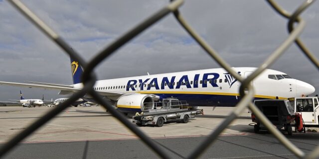 Βέλγιο: Απεργία στη Ryanair – Δεκάδες αεροπλάνα καθηλωμένα στο έδαφος