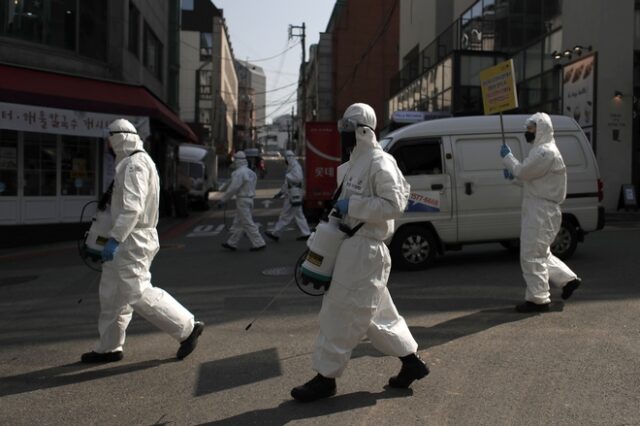 Κορονοϊός: Ξεπέρασαν τους 3.000 οι νεκροί – Ταχύτατα εξαπλώνεται ο ιός