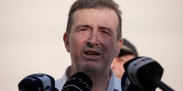 Χρυσοχοΐδης: “Εμείς θα κρατήσουμε την αλυσίδα της κοινωνίας στέρεη και ακέραιη”