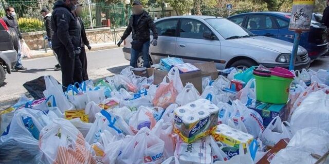 Η πράξη αλληλεγγύης του Ρουβίκωνα ανάγκασε μέχρι και τον Βελόπουλο να πει μπράβο