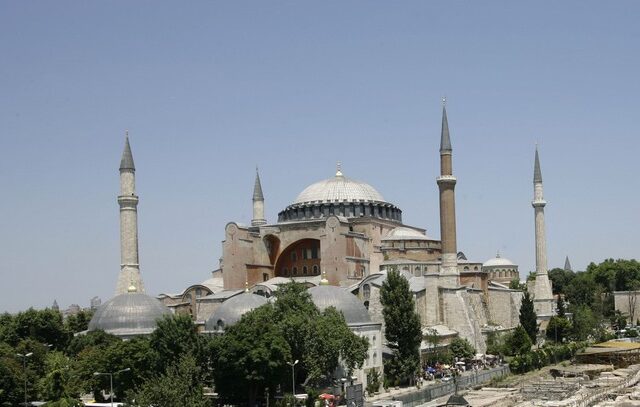 Εκπρόσωπος Ερντογάν: Η Αγία Σοφία προς το παρόν δεν θα γίνει τζαμί