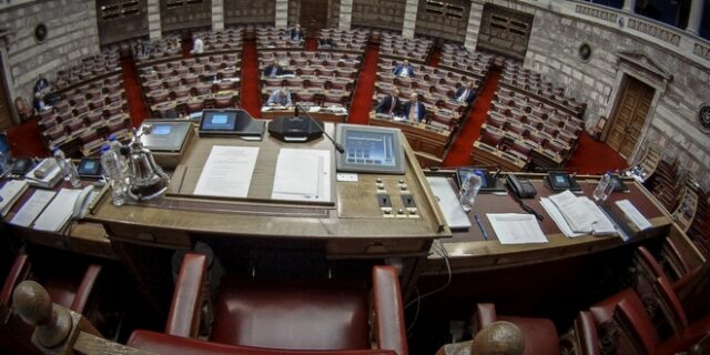 Πόθεν Έσχες πολιτικών: Μεγάλα εισοδήματα, υψηλός δανεισμός και ισχυρά χαρτοφυλάκια