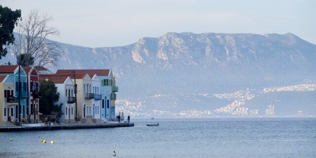 ΗΠΑ σε Άγκυρα: Τα νησιά έχουν ΑΟΖ και υφαλοκρηπίδα