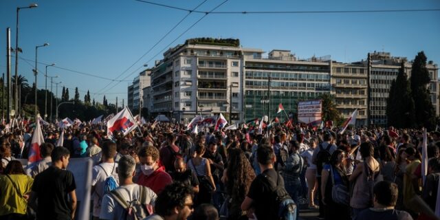 Πορεία ΠΑΜΕ: Κλειστό το κέντρο της Αθήνας