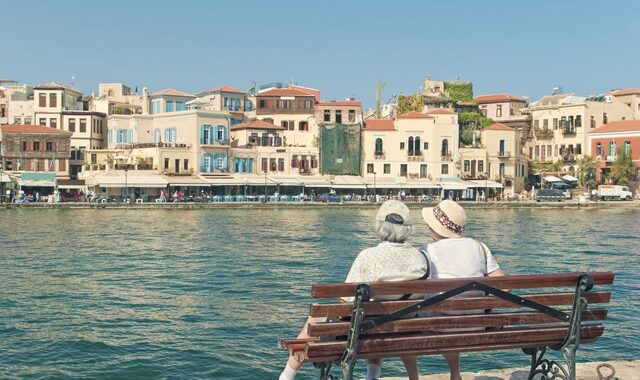 Ήλιος, θάλασσα, ασφάλεια και ξένοι συνταξιούχοι: “Πρόσκληση” με γενναιόδωρα φορολογικά κίνητρα