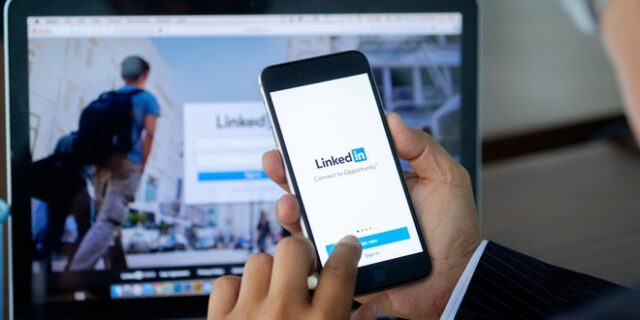 Το Linkedin περικόπτει 960 θέσεις εργασίας