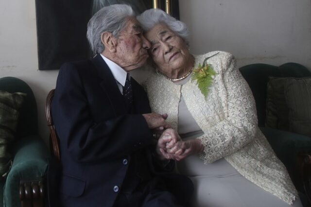 Το γηραιότερο εν ζωή παντρεμένο ζευγάρι – Αθροιστικά μετρούν 214 χρόνια