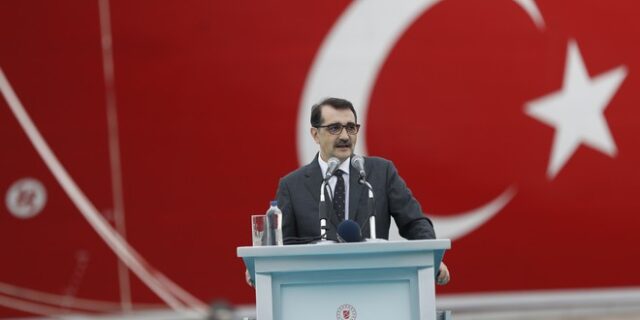 Τούρκος υπουργός Ενέργειας: “Το Oruc Reis έφτασε στην περιοχή που θα πραγματοποιήσει έρευνες”