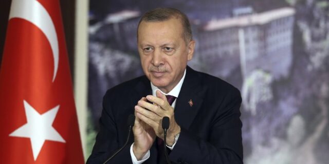 Spiegel: “Ερντογάν, ο αλαζονικός ηγέτης”