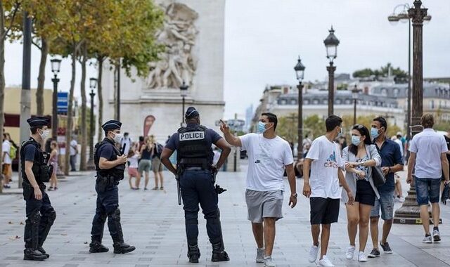 Κορονοϊός: Προς γενικευμένη χρήση μάσκας η Γαλλία