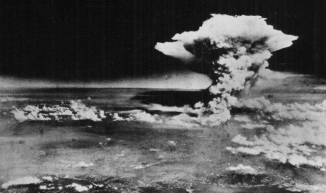 ΚΚΕ για τα 77 χρόνια από τη Χιροσίμα: “Ο πυρηνικός όλεθρος είναι υπαρκτός όσο ποτέ πριν”