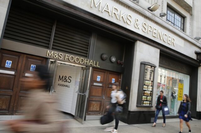 “Θύμα” της πανδημίας τα Marks and Spencer: Καταργούν 7.000 θέσεις εργασίας