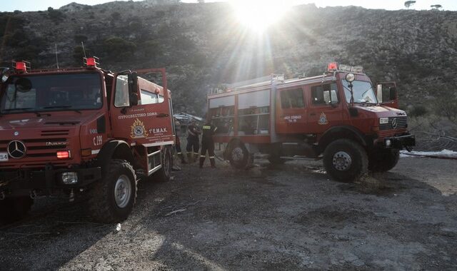 Υπό μερικό έλεγχο όλες οι φωτιές – Συλλήψεις για εμπρησμό από αμέλεια στο Ηράκλειο