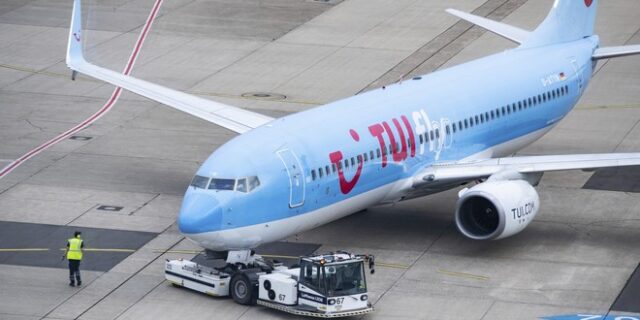 Κορονοϊός: Οργή για την πτήση της TUI από Ζάκυνθο προς Ουαλία – “Γεμάτη από covidiots”