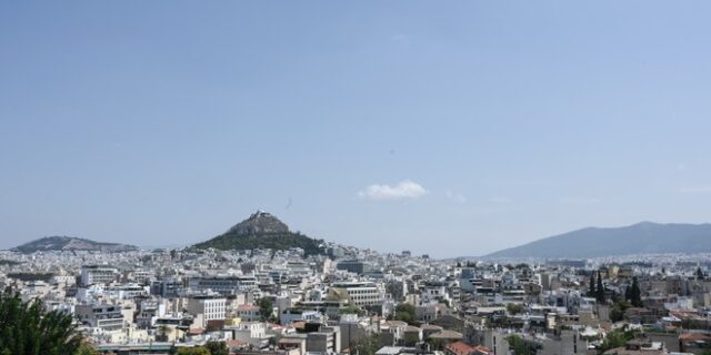 Kαιρός Αθήνα: Γενικά αίθριος με θερμοκρασία έως 18 βαθμούς την Τρίτη