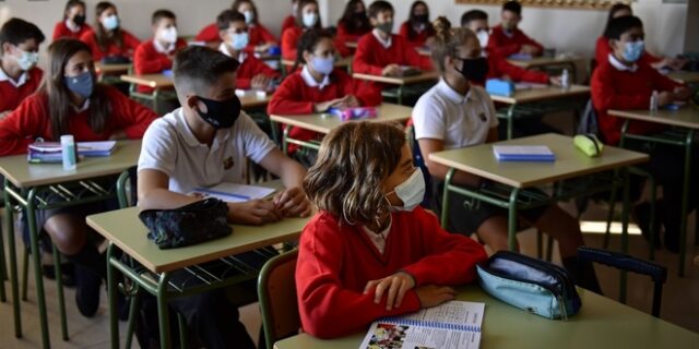 Κορονοϊός: Ξεπέρασαν το μισό εκατομμύριο τα κρούσματα στην Ισπανία