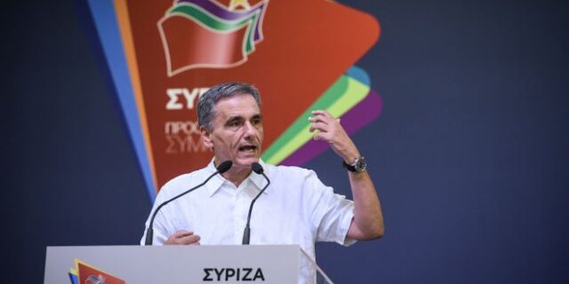 Τι συμβαίνει με τον Ευκλείδη Τσακαλώτο