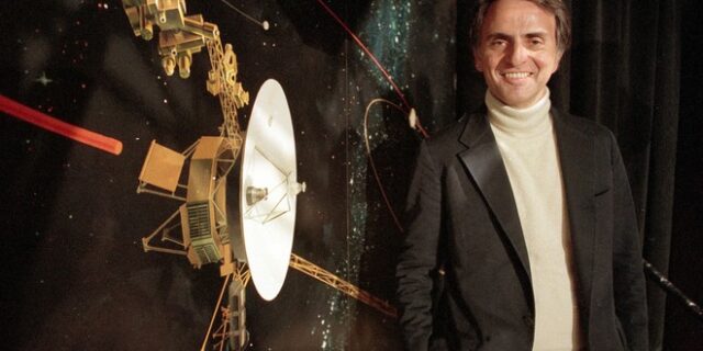 Carl Sagan: Ο άνθρωπος που είχε προβλέψει την ύπαρξη ζωής στην Αφροδίτη μισό αιώνα πριν