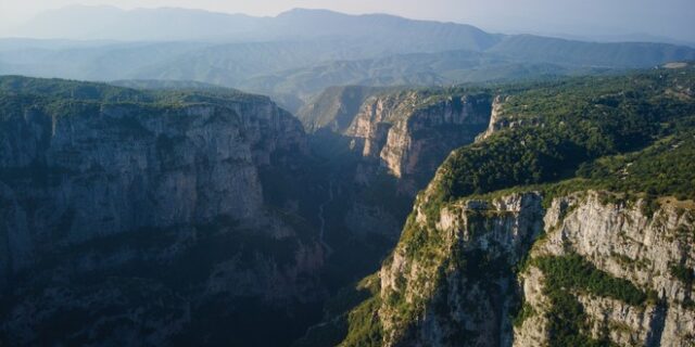 Η πιο ξεχωριστή συνάντηση μουσικών που έγινε ποτέ στο Φαράγγι του Βίκου