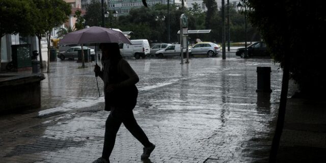 Ισχυρές βροχές και καταιγίδες σε όλη τη χώρα