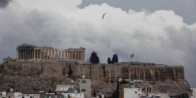 Αντιδράσεις για το τσιμέντο στην Ακρόπολη -Η απάντηση του υπουργείου Πολιτισμού