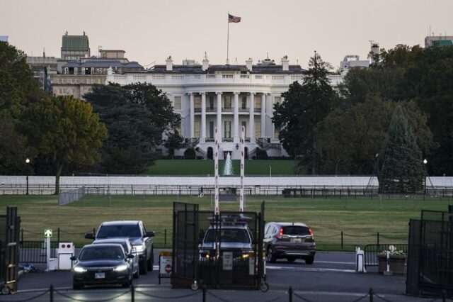 Αμερικανικές εκλογές: Στήθηκε φράχτης γύρω από το Λευκό Οίκο
