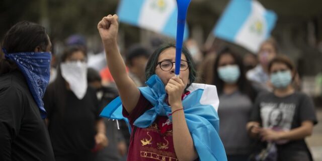 Γουατεμάλα: Νέες διαδηλώσεις με αίτημα την παραίτηση του προέδρου Γιαματέι