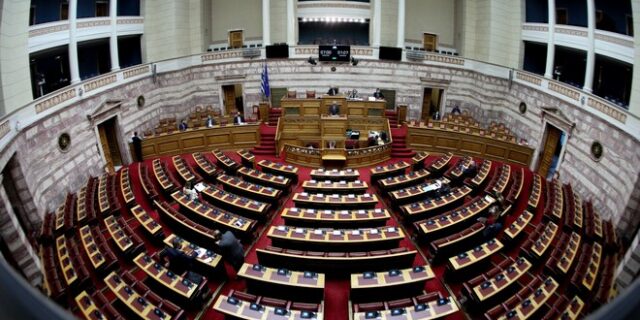 Βουλή: Συνεχίζεται σε υψηλούς τόνους η συζήτηση για τον προϋπολογισμό