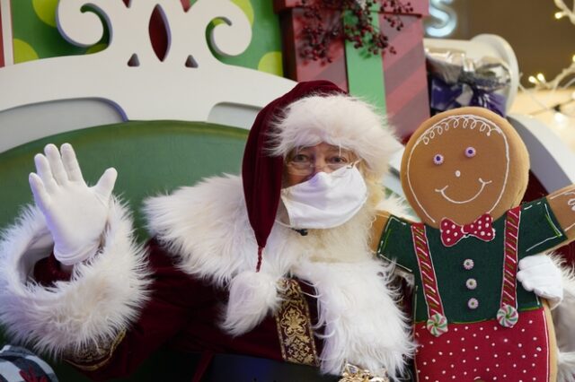 ΗΠΑ: “Ο Άγιος Βασίλης εμβολιάστηκε και είναι έτοιμος να μοιράσει δώρα”