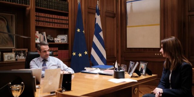 Παραιτήθηκε η Δήμητρα Κρουστάλλη από το ΒΗΜΑ – Καταγγέλλει πιέσεις από το Μαξίμου